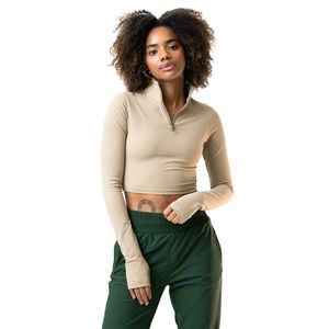 Harmony collection refine crop zip in dune